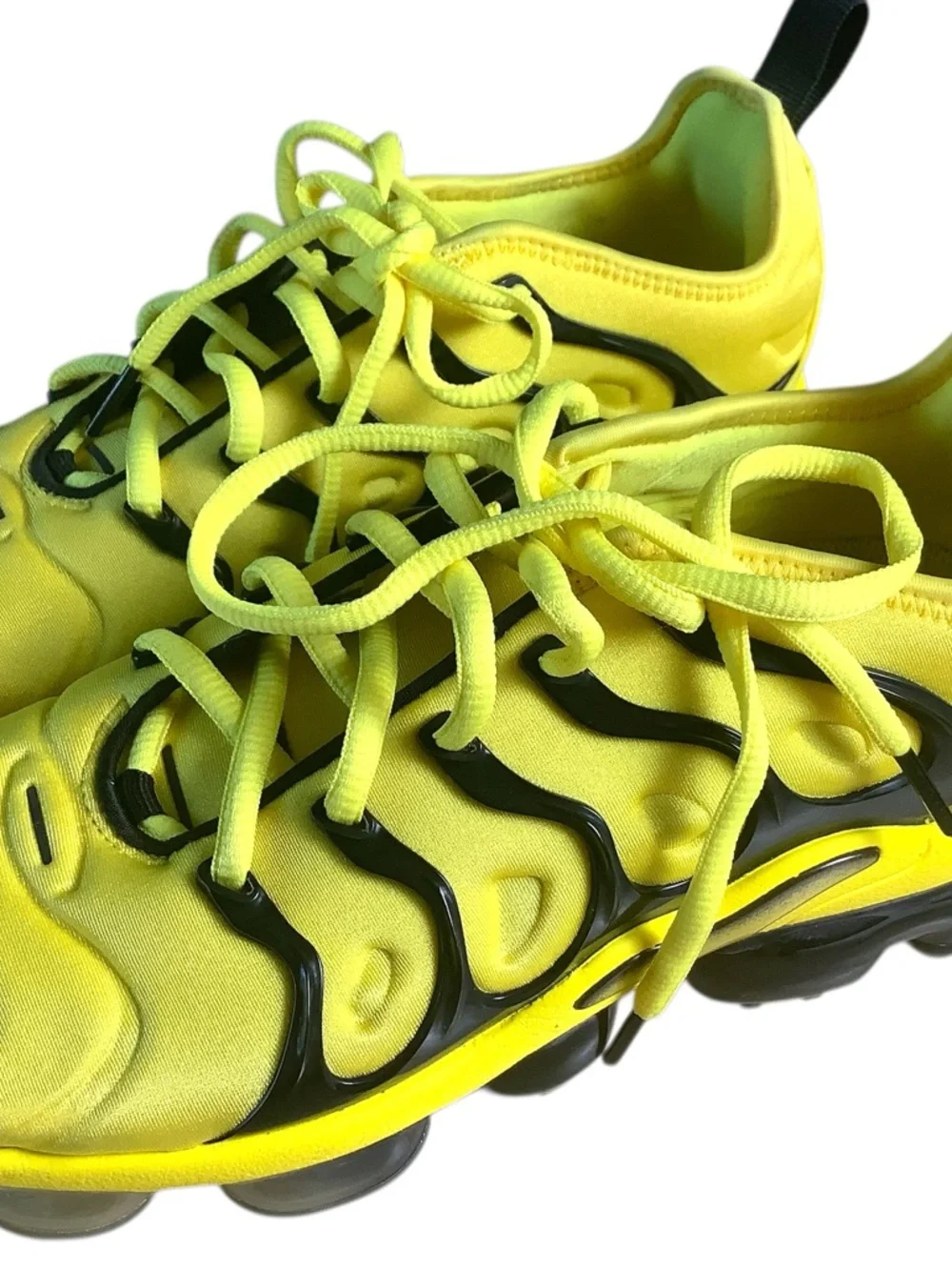 Nike Air Vapromax Plus “Bumble Bee” yellow and black sneakers men’s size 7